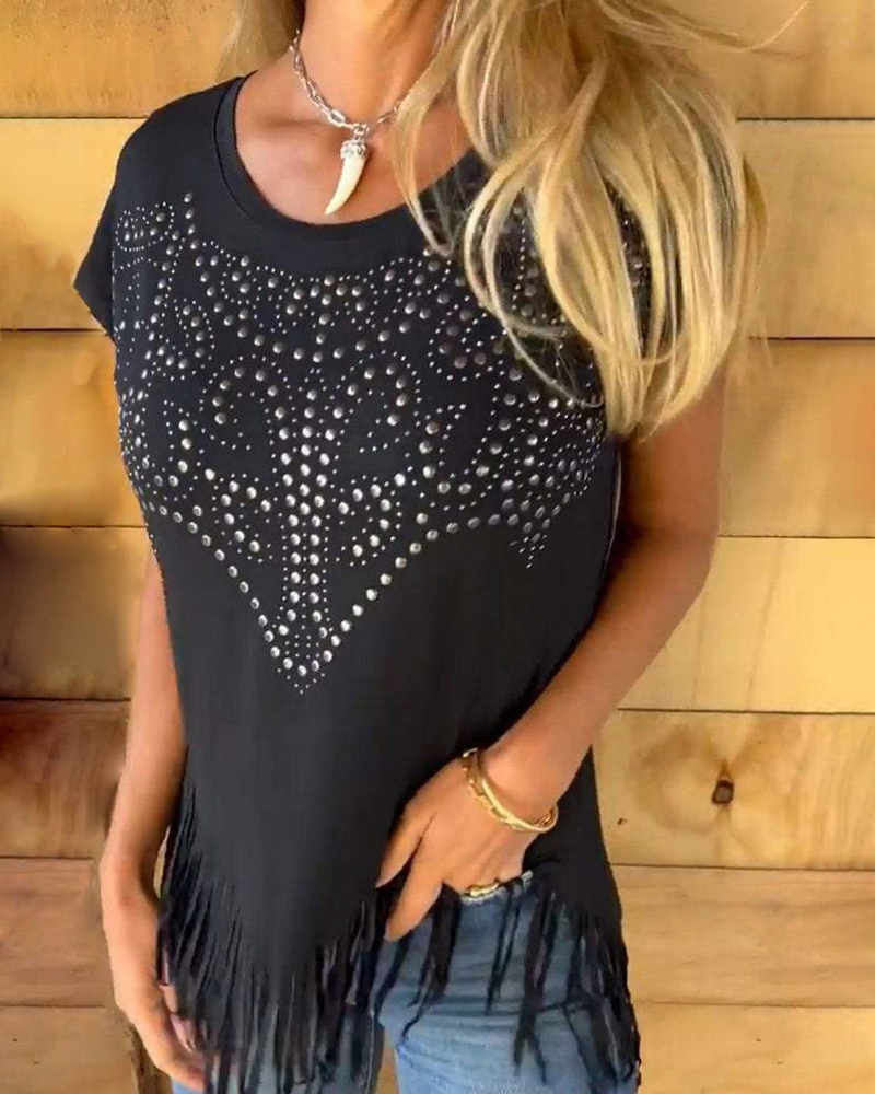T-SHIRT FRANGES CLOUTÉES